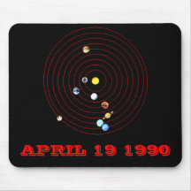 19 AVRIL 1990 TAPIS DE SOURIS