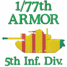 1/77th Chemise brodée bilatérale du Vietnam d'armu