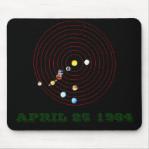 25 AVRIL 1984 TAPIS DE SOURIS