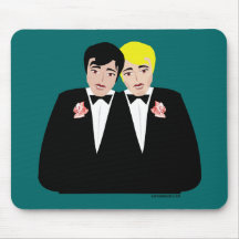 2 mariés (cheveux blonds et noirs) tapis de souris