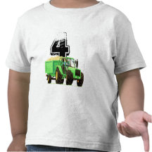 4ème anniversaire de tracteur vert t-shirts