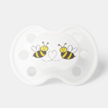 Abeilles de miel avec le coeur