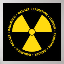 Affiche jaune de symbole de rayonnement