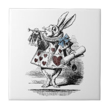 Alice dans la tuile blanche de cadeau de lapin du  carreaux