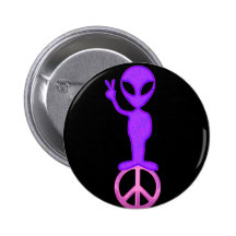 Alien pourpre de paix badge