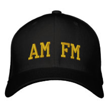 AM FM CASQUETTES BRODÉES