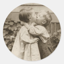 Amour vintage Romance, enfants embrassant, premier Autocollants