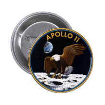 Apollo 11 pin's