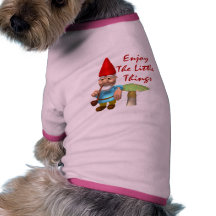 Appréciez le petit gnome de choses tee-shirts pour chien
