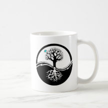 Arbre de Yin Yang de noir et de blanc de la vie Mugs À Café