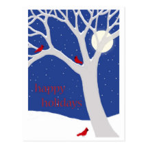 Arbre d'hiver avec la carte postale de cardinaux