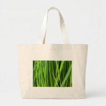 Arrière - plan d'herbe verte sacs