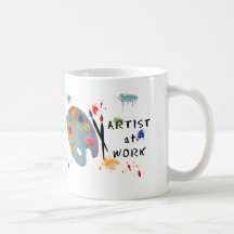 Artiste au travail tasse à café