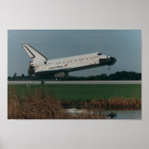 Atterrissage de l'effort de navette spatiale (STS- Poster