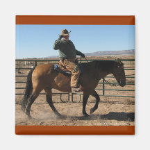 Au-dessus du cowboy de colline et du cheval - humo aimant