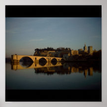 Avignon crépuscule posters