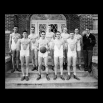 Basket-ball de garçons d'université de Burrett posters