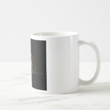 Basset Hound se couchant Tasses À Café