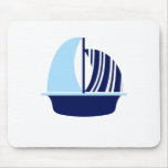 Bateau à voile bleu-clair de marine tapis de souris