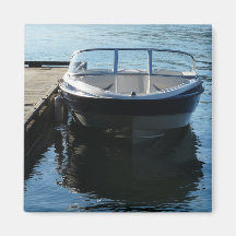 Bateau par le dock aimant
