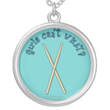 Bâtons de tambour pendentifs