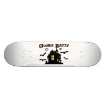 Batty allant skateboard