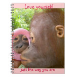 Beau visage de bébé - style de grande singe carnet à spirale