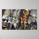 Beaucoup de visages de mardi gras affiche