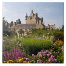 Beaux jardins et château célèbre en Ecosse Carreau En Céramique