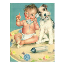 Bébé mignon vintage parlant sur le chiot de téléph cartes postales