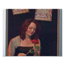 Belle femme admirant un rose  tirage photo
