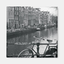 Bicyclette par le canal aimants