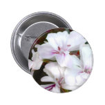 Blanc et géranium de lavande pin's avec agrafe