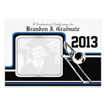 Bleu de photo d'obtention du diplôme de trombone d invitations