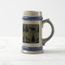 Bleu marine bronzage rustique d'orignaux de pins s tasse