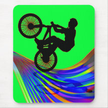 BMX sur la route d'arc-en-ciel Tapis De Souris