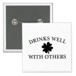 Boissons bien avec d'autres badge