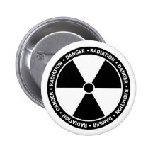 Bouton noir et blanc de symbole de rayonnement badges avec agrafe