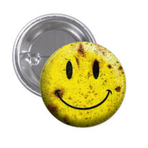 Bouton souriant sale de visage pin's