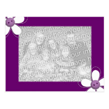 Boutons et fleurs pourpres carte postale
