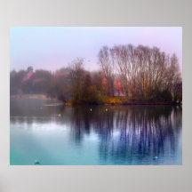 Brouillard approchant le lac de l'ouest posters