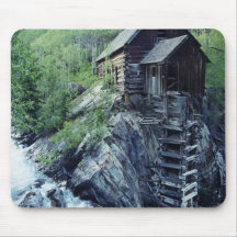 Cabine de forêt tapis de souris