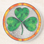 Caboteur en verre de shamrock dessous de verres