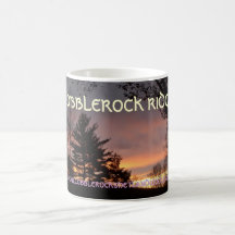 CAFÉ DE COBBLEROCKS ET TASSE MORPHING DE CACAO
