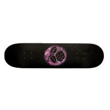 Camée rose affligée de silhouette - rose planche à roulette