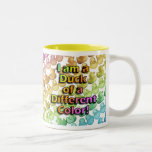 Canard d'une TASSE différente de couleur