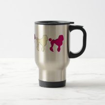 Caniches sur le défilé tasse à café