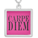 Carpe Diem saisissent le bonheur latin de citation Pendentif