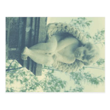Carte postale de statue d'ange de bébé