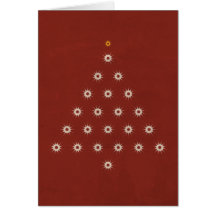 Carte rouge d'arbre de Noël de profil sous convent